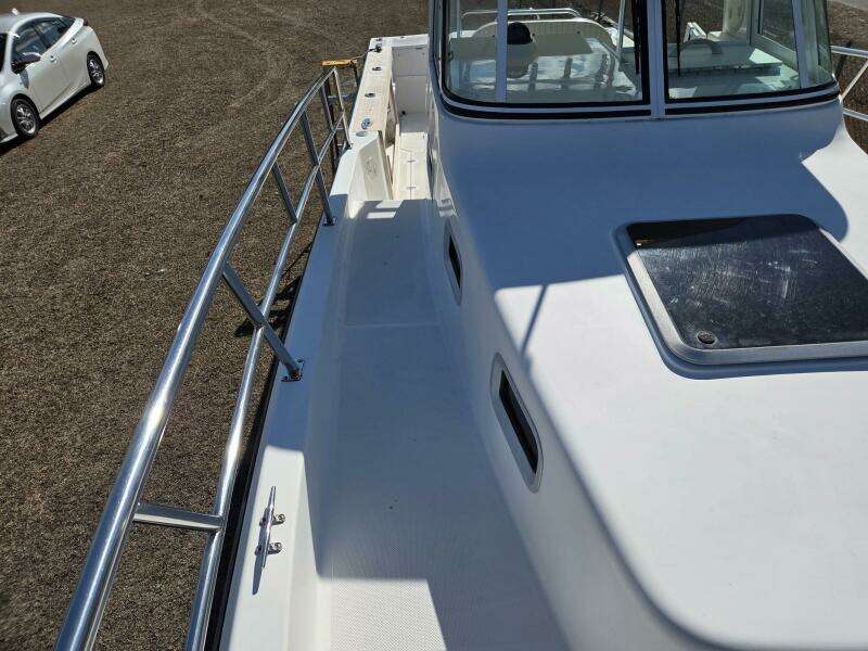 HuddaHoo 30ft True World Marine Yacht For Sale