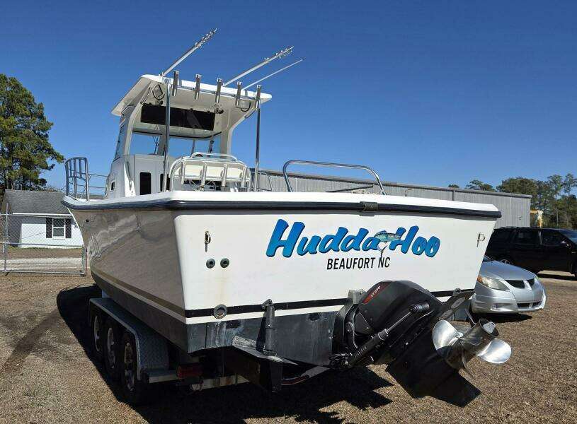 HuddaHoo 30ft True World Marine Yacht For Sale