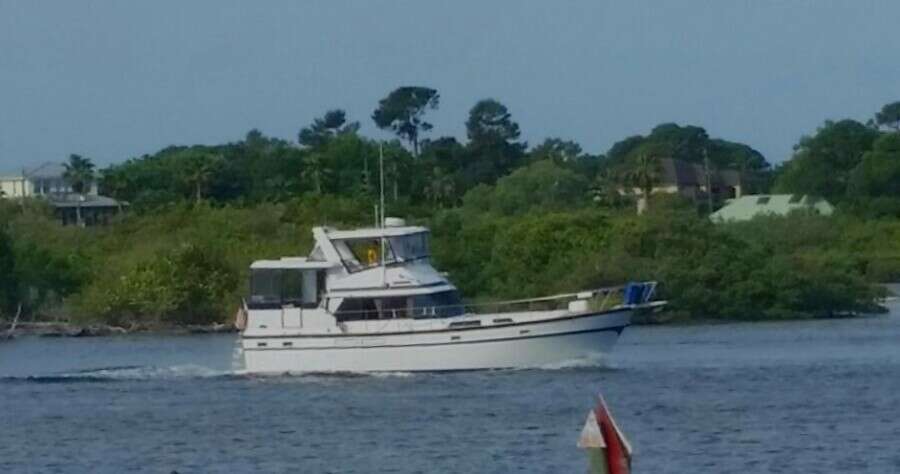 MAKIN MEMORIES 41ft President Yacht For Sale