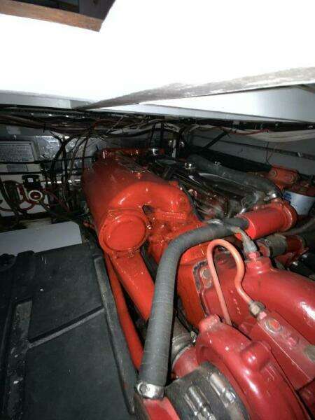 MAKIN MEMORIES 41ft President Yacht For Sale