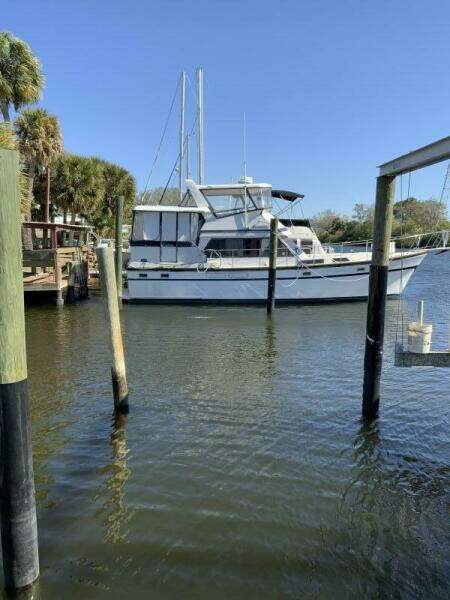 MAKIN MEMORIES 41ft President Yacht For Sale