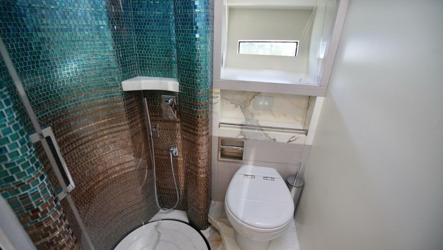 56' 2024 Uniesse HTC5P