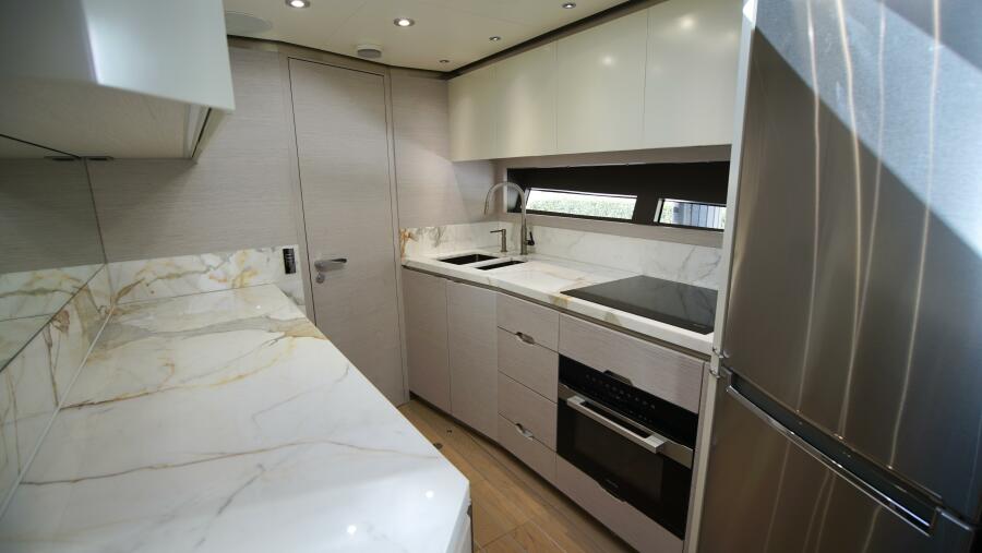 56' 2024 Uniesse HTC5P