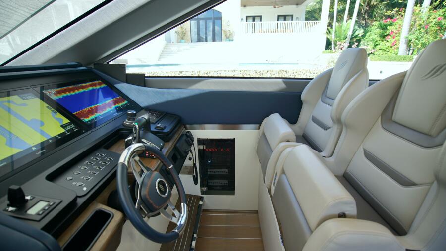 56' 2024 Uniesse HTC5P