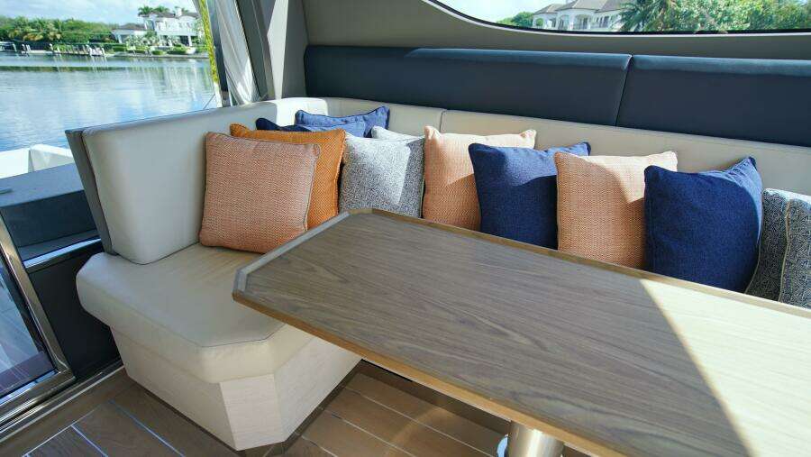 56ft Uniesse Yacht For Sale