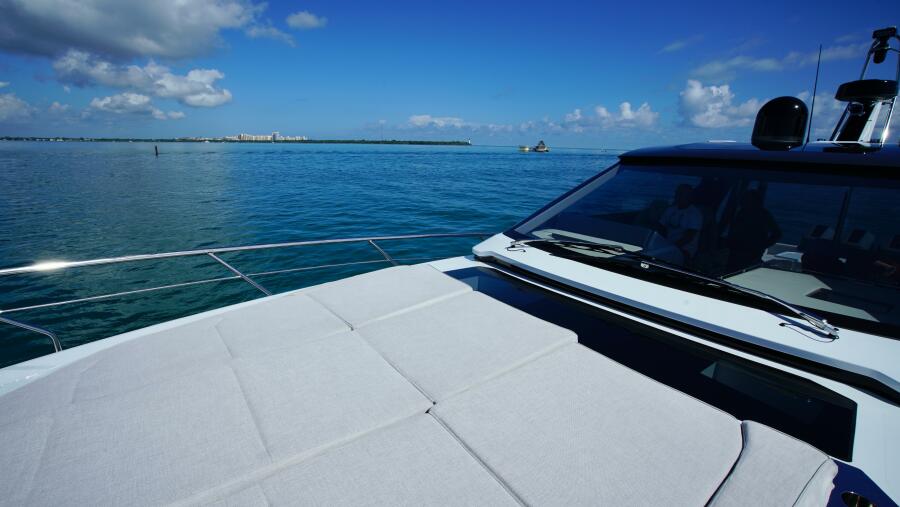 56' 2024 Uniesse HTC5P