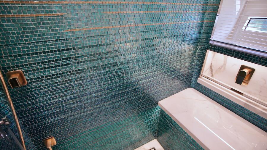 56' 2024 Uniesse HTC5P