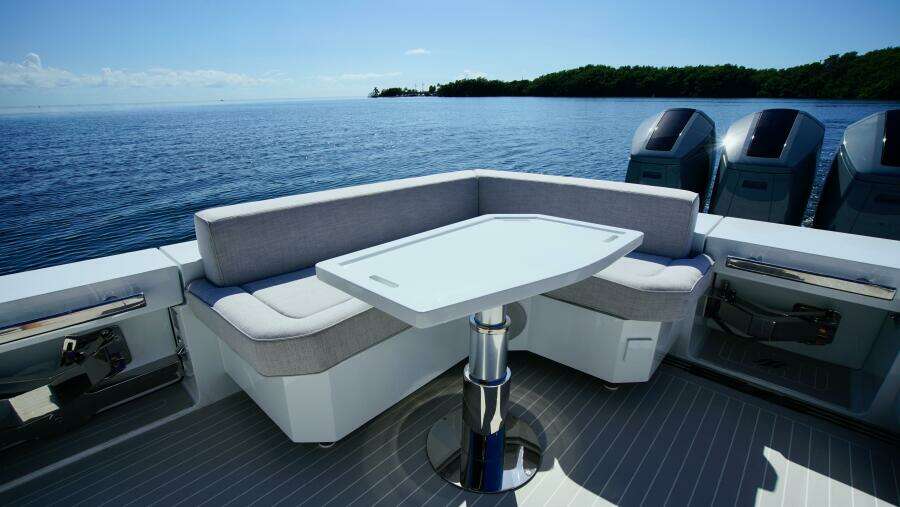 56ft Uniesse Yacht For Sale