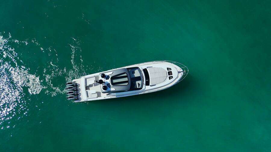 56ft Uniesse Yacht For Sale