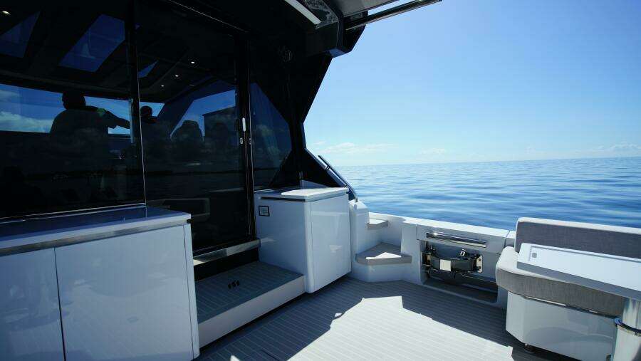 56ft Uniesse Yacht For Sale