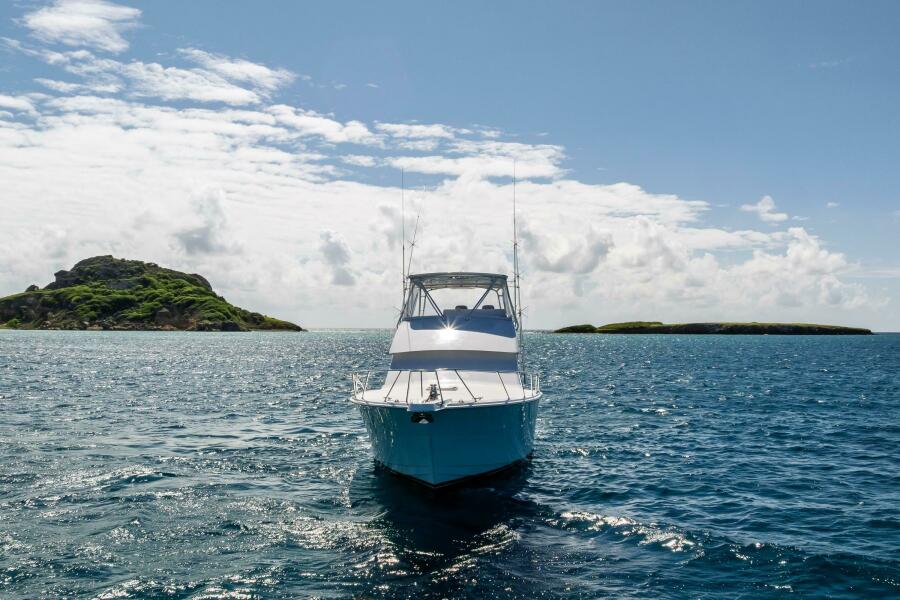 50' 2005 Hatteras 50 Convertible