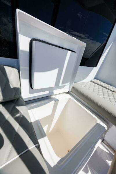 50ft Hatteras Yacht For Sale