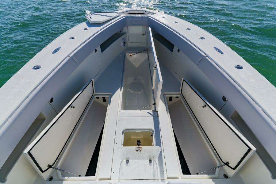 39ft SeaVee Yacht For Sale
