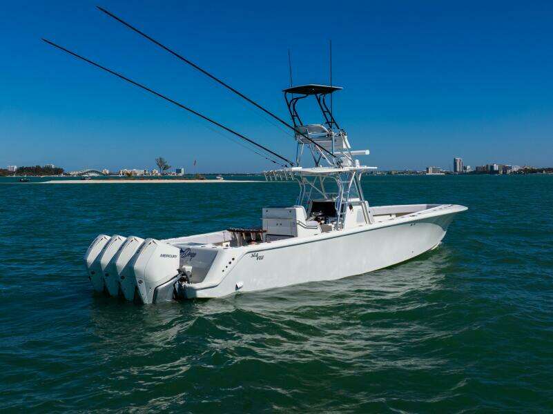 39ft SeaVee Yacht For Sale