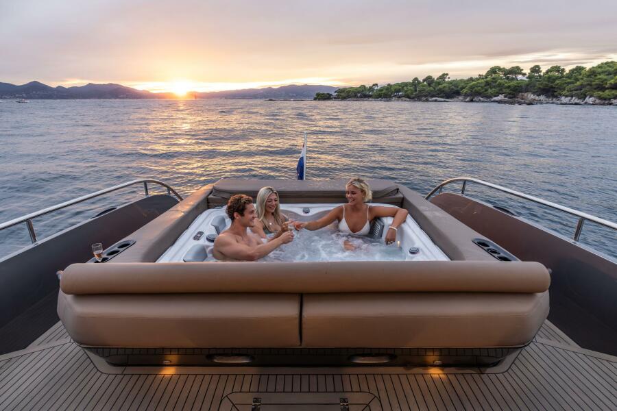 50' 2022 Steeler B50 AQUAZEN