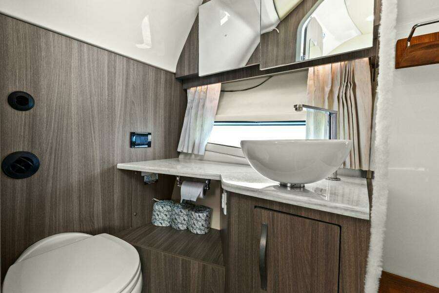 Reel Blessed 33ft Regal Yacht For Sale