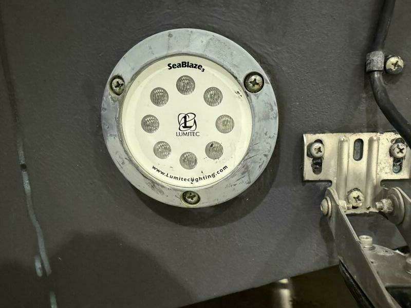 23ft Everglades Yacht For Sale