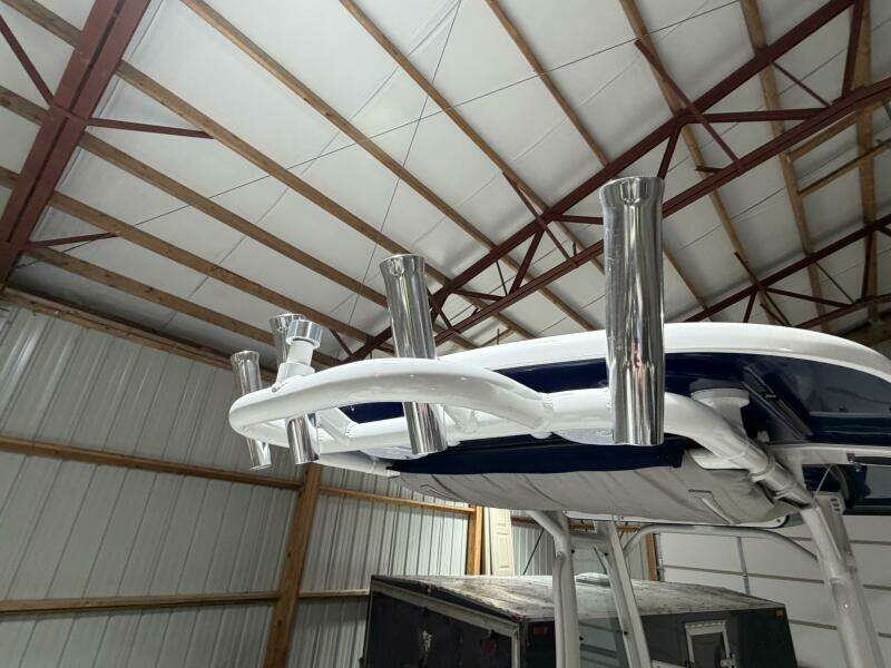 23ft Everglades Yacht For Sale