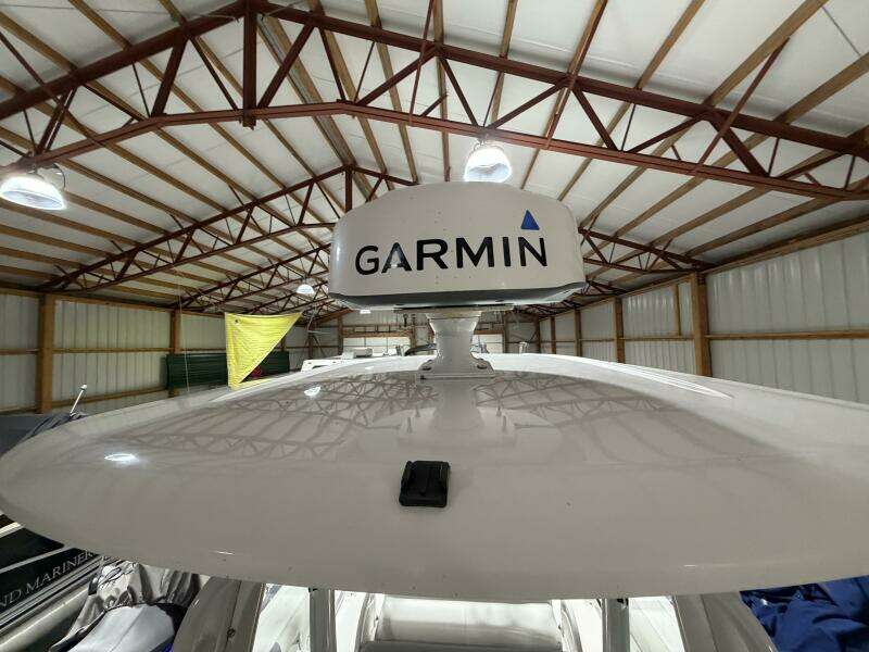 23ft Everglades Yacht For Sale