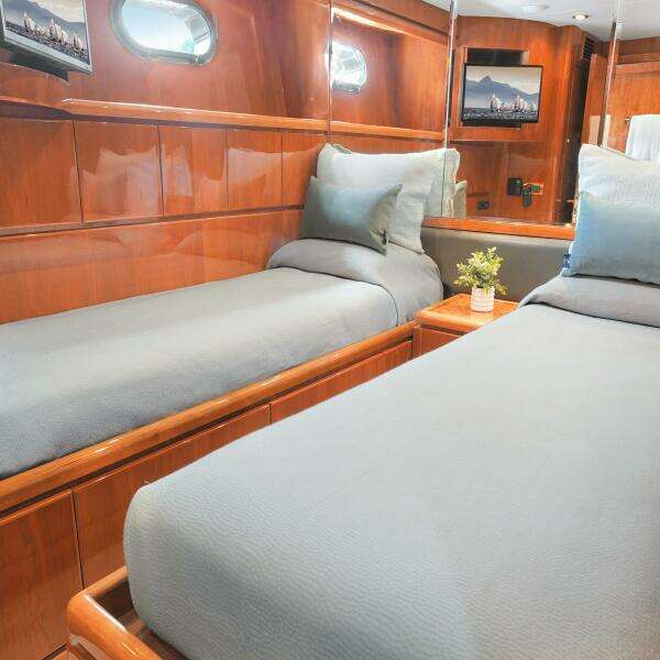 MILES AWEIGH 81ft Hargrave Yacht For Sale