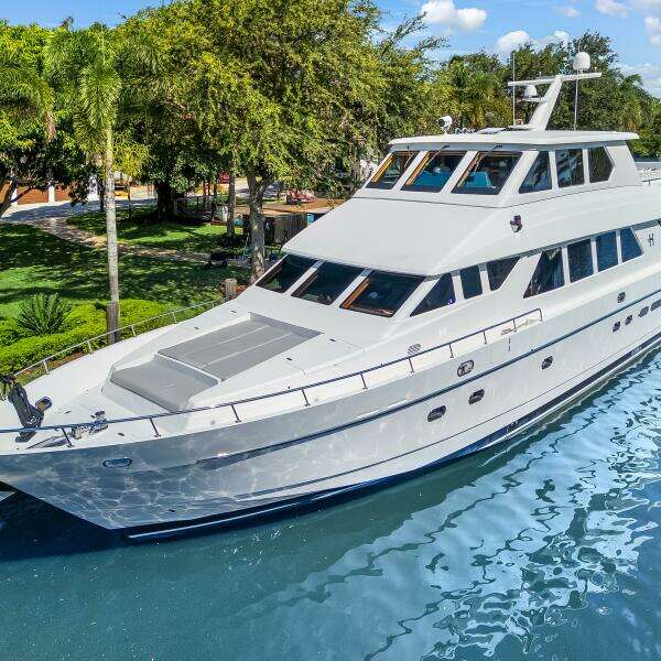 MILES AWEIGH 81ft Hargrave Yacht For Sale
