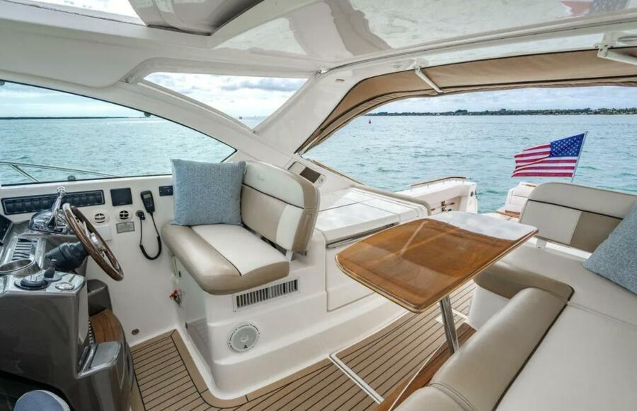 36' 2013 Tiara Yachts 36 Coronet