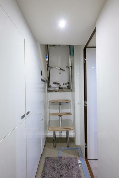 78' 2021 Princess Y78