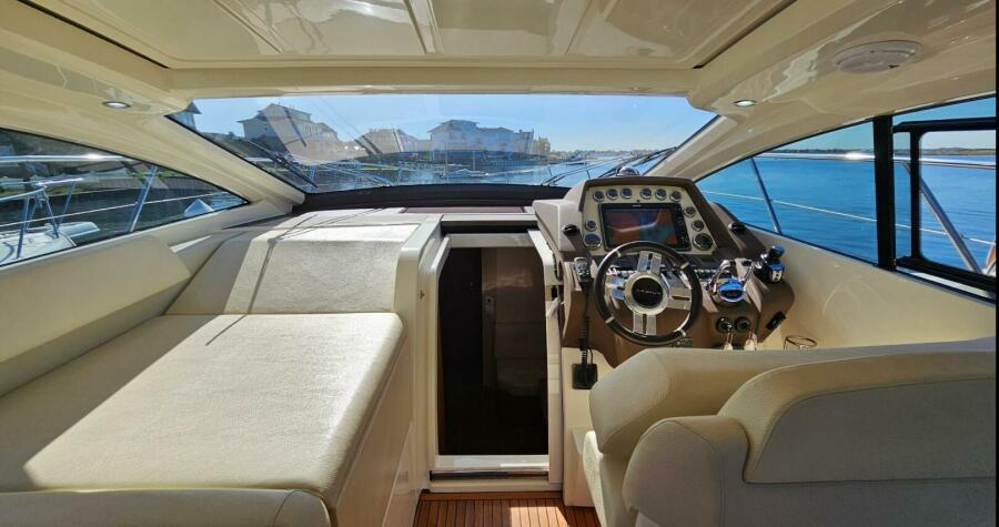 50' 2015 Azimut Atlantis 50