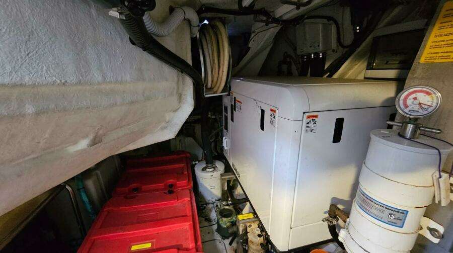 50ft Azimut Yacht For Sale