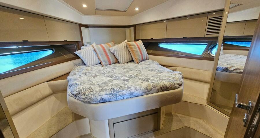 50' 2015 Azimut Atlantis 50