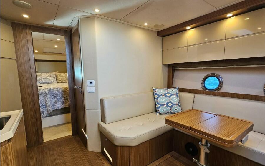 50' 2015 Azimut Atlantis 50