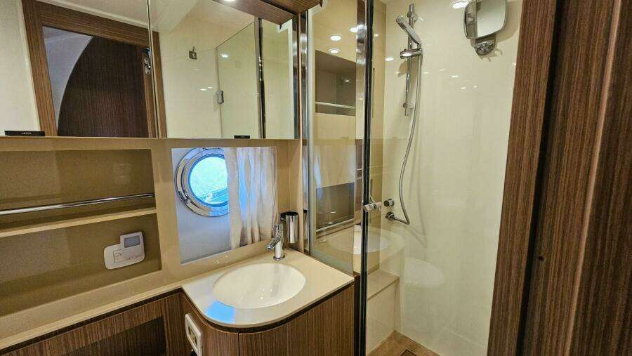 50ft Azimut Yacht For Sale