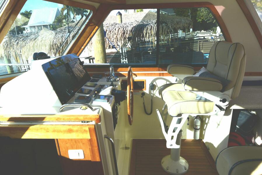 38' 2008 Sabre Salon Express