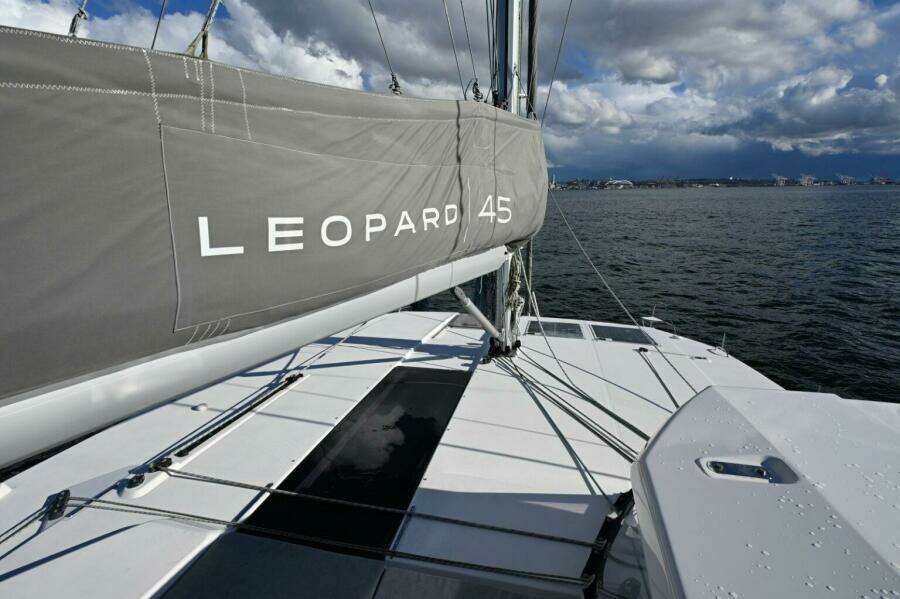 Min o 45ft Leopard Yacht For Sale