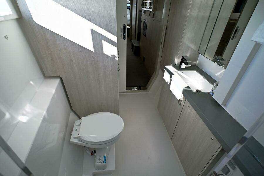 Min o 45ft Leopard Yacht For Sale