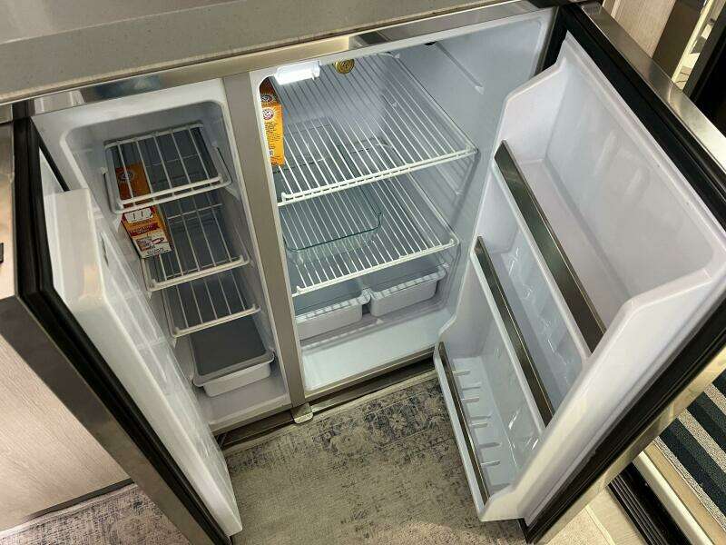 Min o 45ft Leopard Yacht For Sale