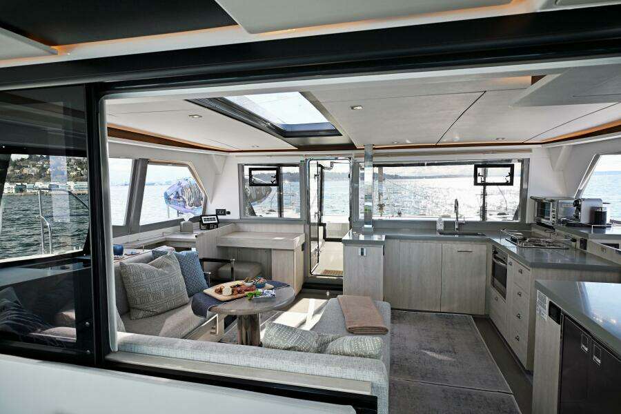 Min o 45ft Leopard Yacht For Sale