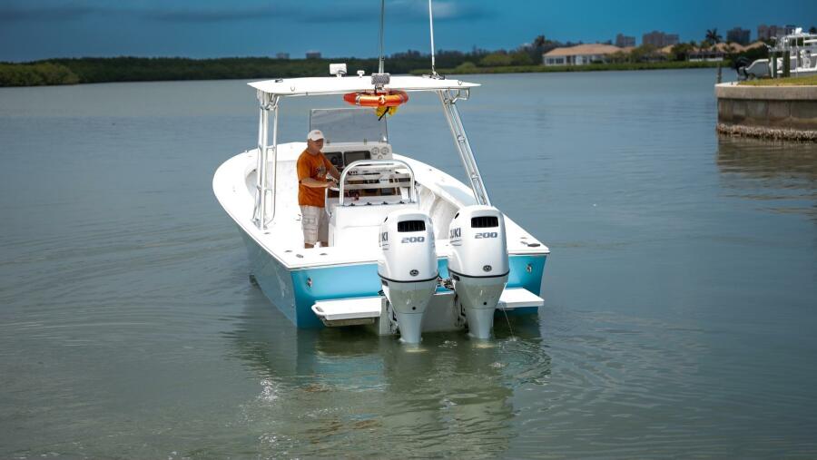 29' 2021 C-Hawk 29CC