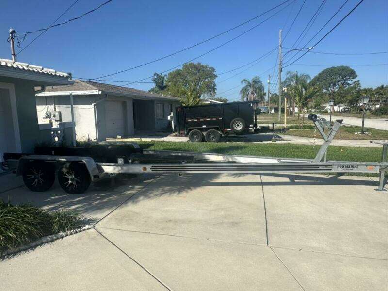 24ft Sea Hunt Yacht For Sale