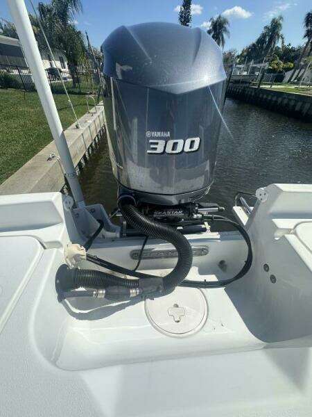 24ft Sea Hunt Yacht For Sale