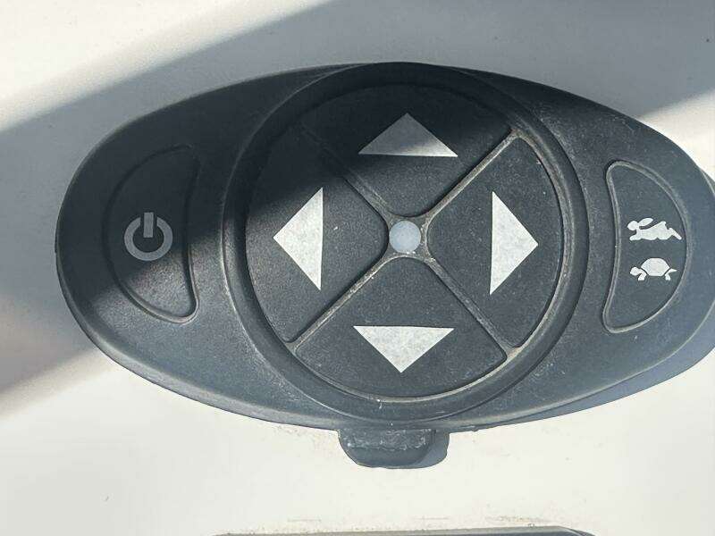 24ft Sea Hunt Yacht For Sale