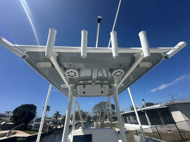 24ft Sea Hunt Yacht For Sale