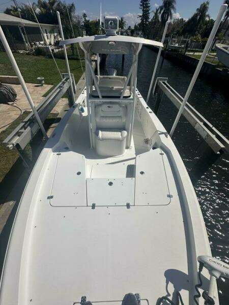 24ft Sea Hunt Yacht For Sale