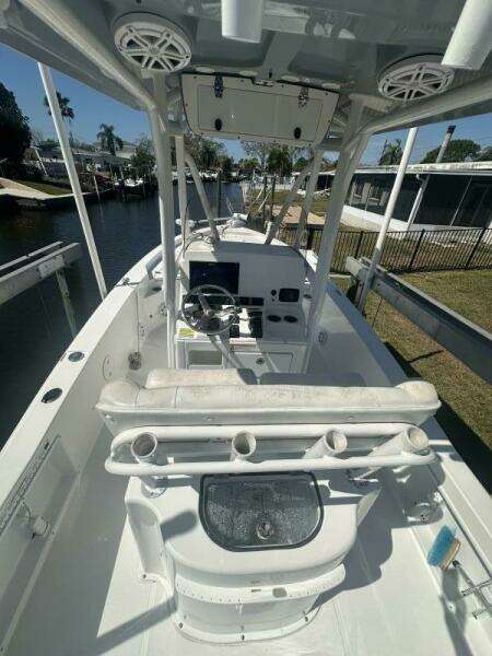24ft Sea Hunt Yacht For Sale