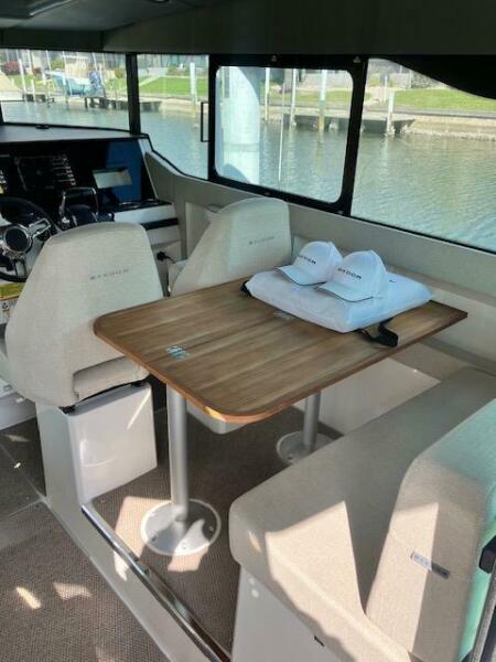 32' 2025 Saxdor 320 GTC