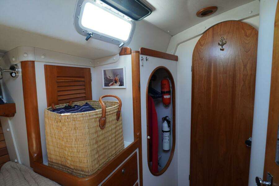 Arcadia 42ft J Boats Yacht For Sale