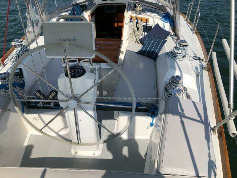 Arcadia 42ft J Boats Yacht For Sale