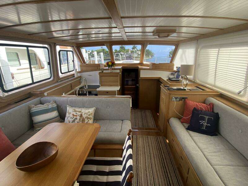 TINA 62ft Lyman Morse Yacht For Sale