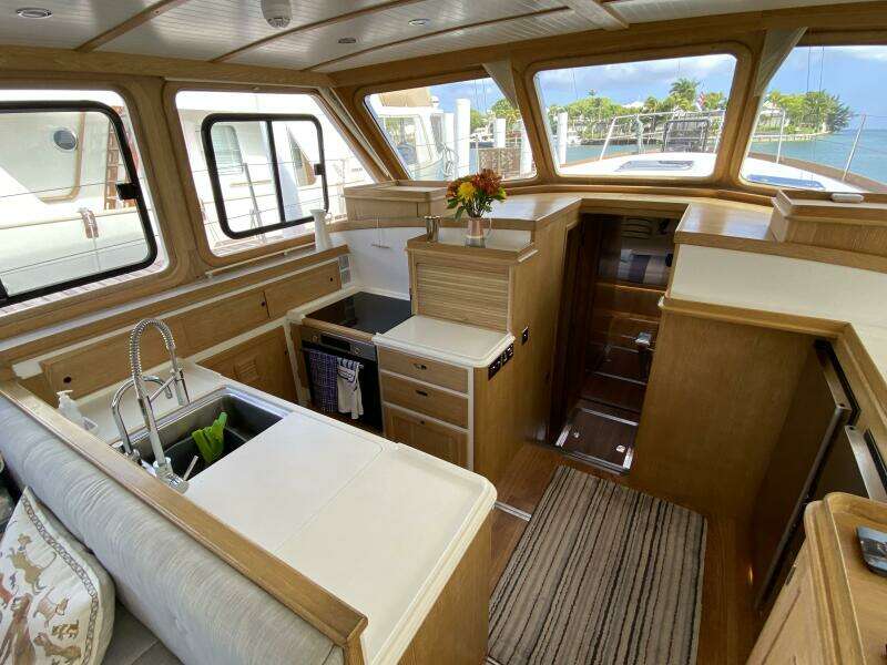 TINA 62ft Lyman Morse Yacht For Sale