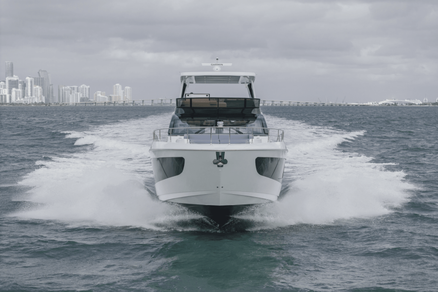 57ft Cruisers Yachts Yacht For Sale